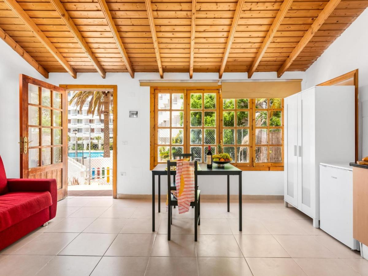 101 Bright, Pool View And Air Conditioning Apartment ปลายาเดลาสอเมริกาส ภายนอก รูปภาพ